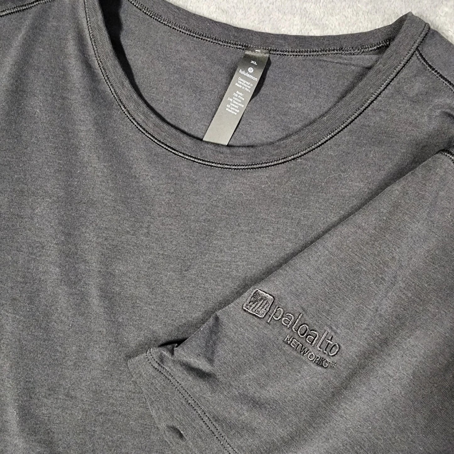 Lululemon Men's XL T Shirt Pima Cotton Seacell Stretch Palo Alto Networks