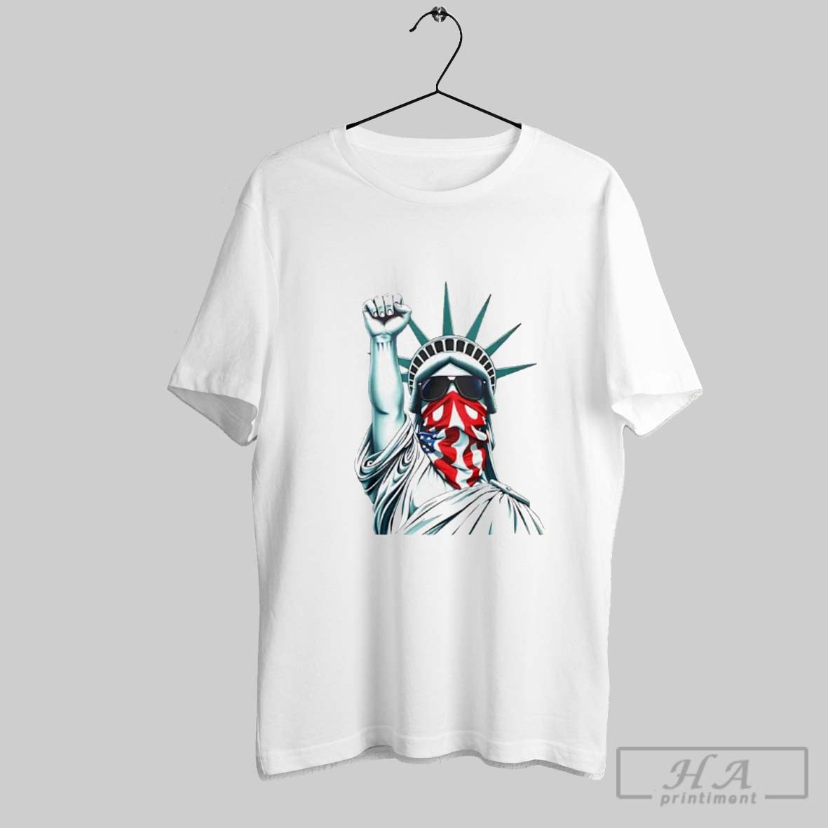 Liberty With American Flag Mask