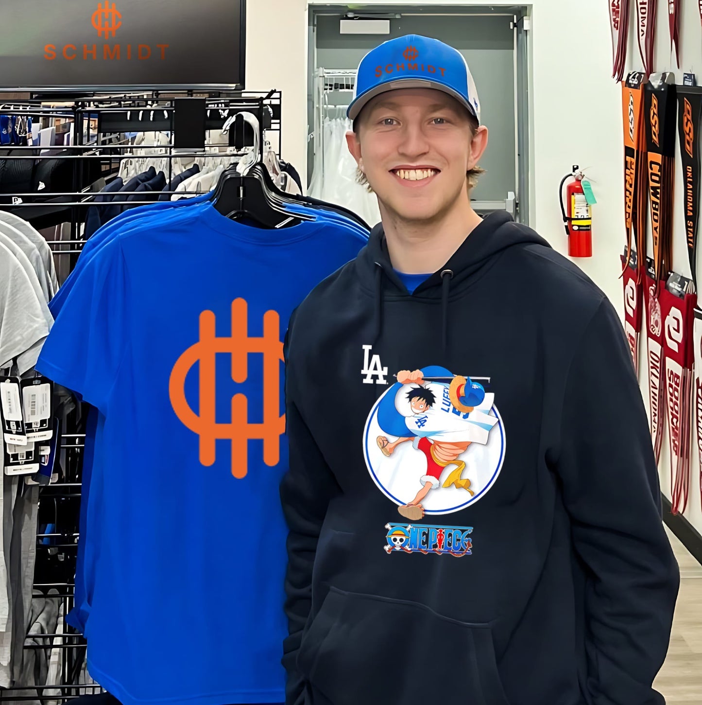 Los Angeles Dodgers featuring OnePiece illustration shirt