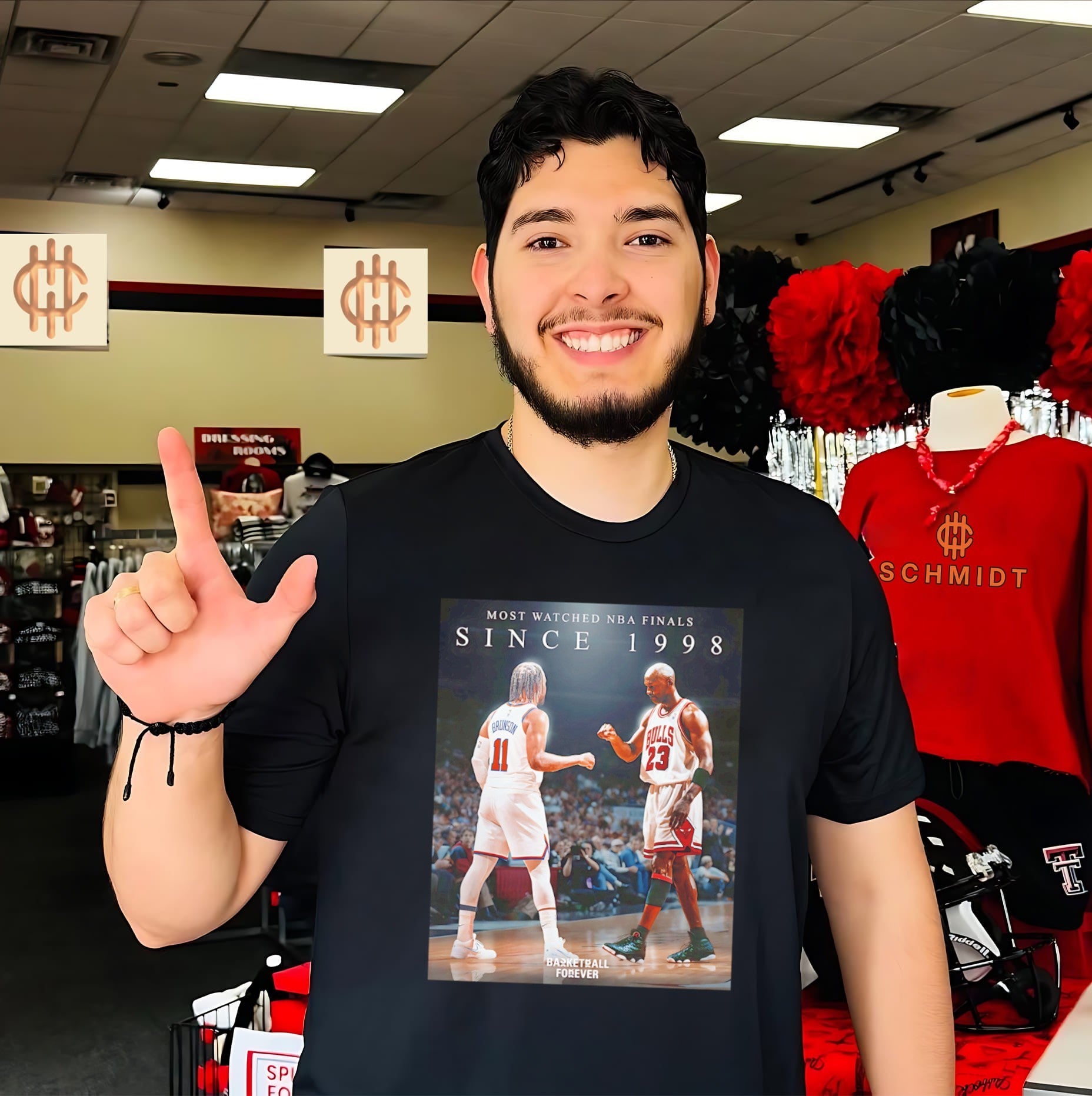 NY Knicks Jalen Brunson and Chicago Bulls Michael Jordan shirt