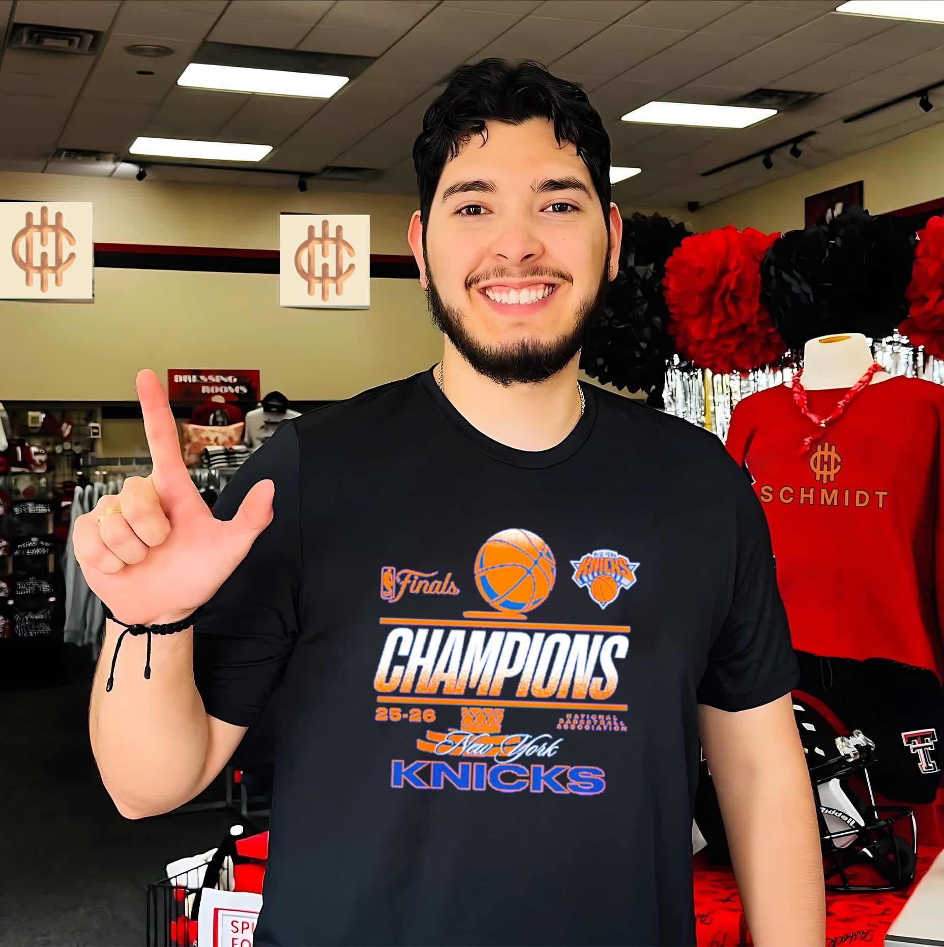 New York Knicks 2025-2026 NBA Finals Champions Trophy shirt