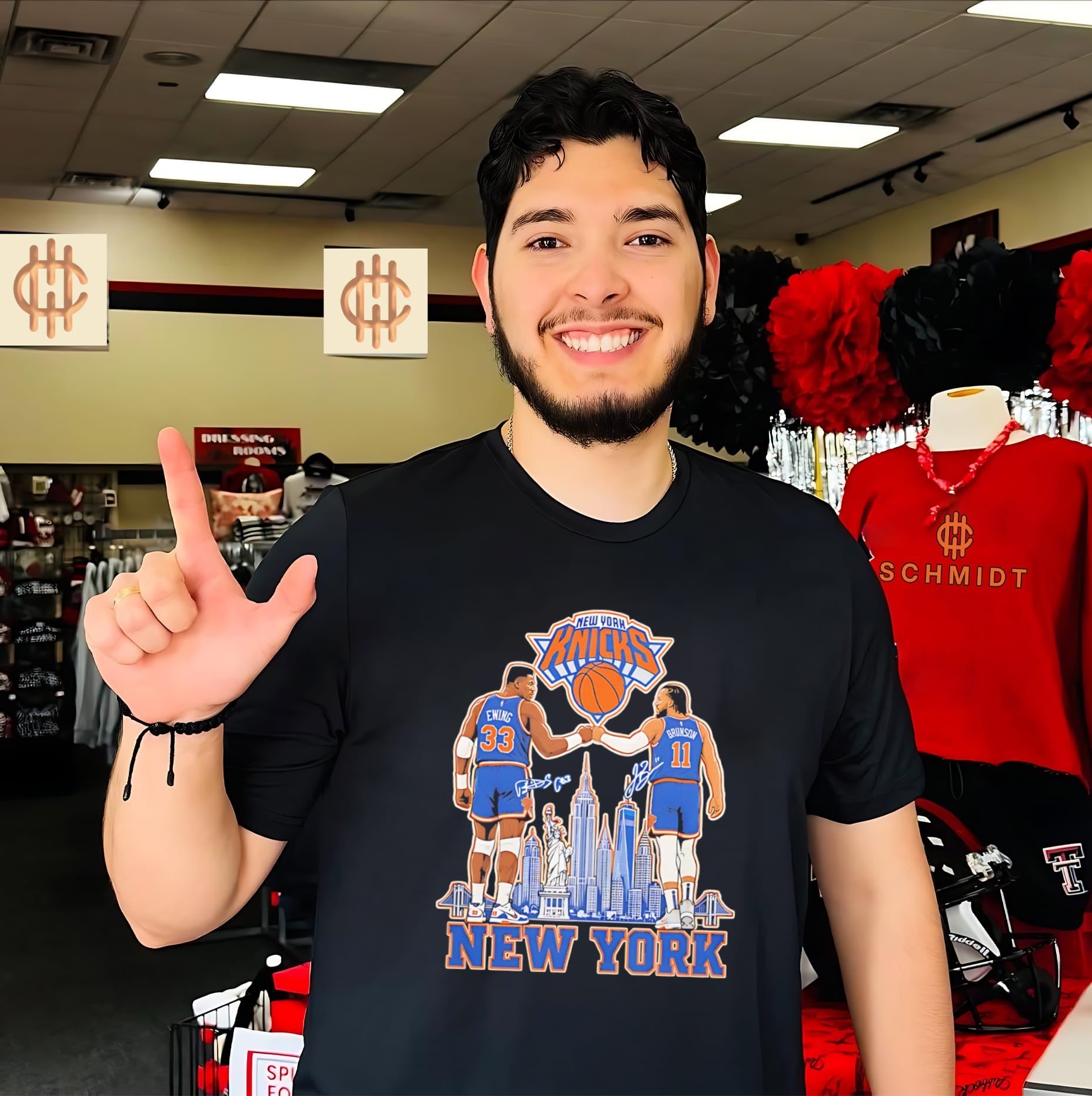 New York Knicks Jalen Brunson and Patrick Ewing illustration shirt
