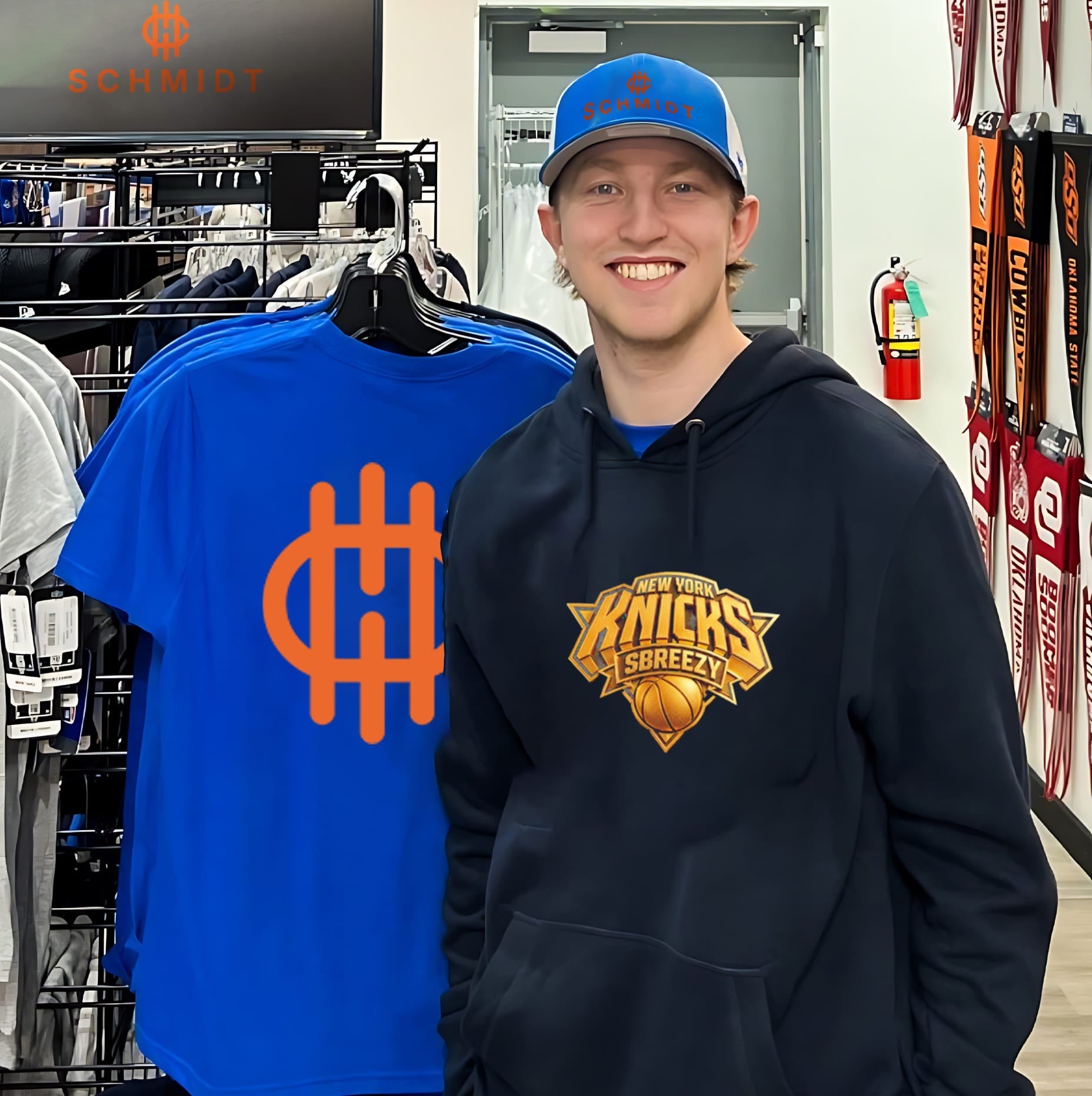New York Knicks sbreezy golden logo shirt