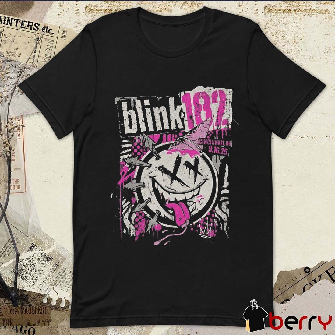 Blink 182 Cincinnati Ohio At Riverbend Music Center On September 16 2025 t-shirt