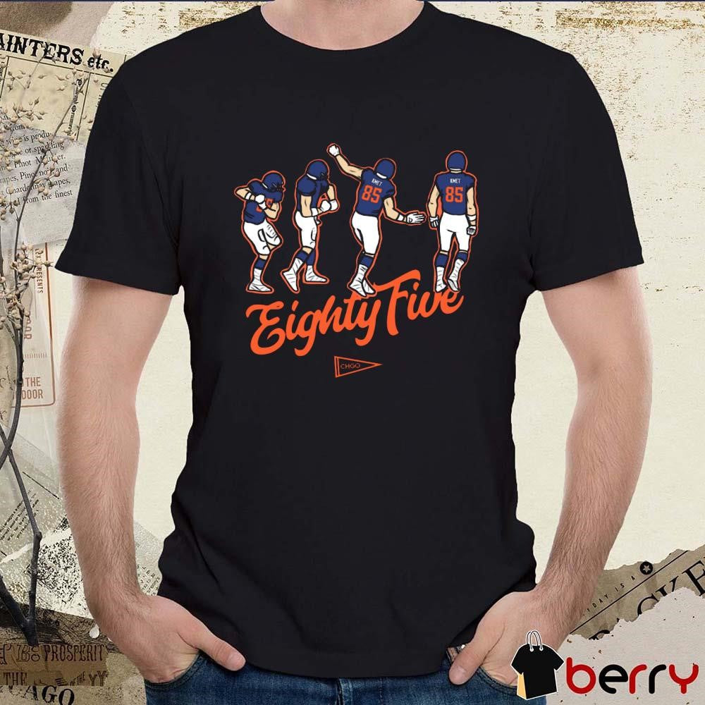 Chicago Bears CHGO Kmet Swing Eighty Five Graphic t-shirt