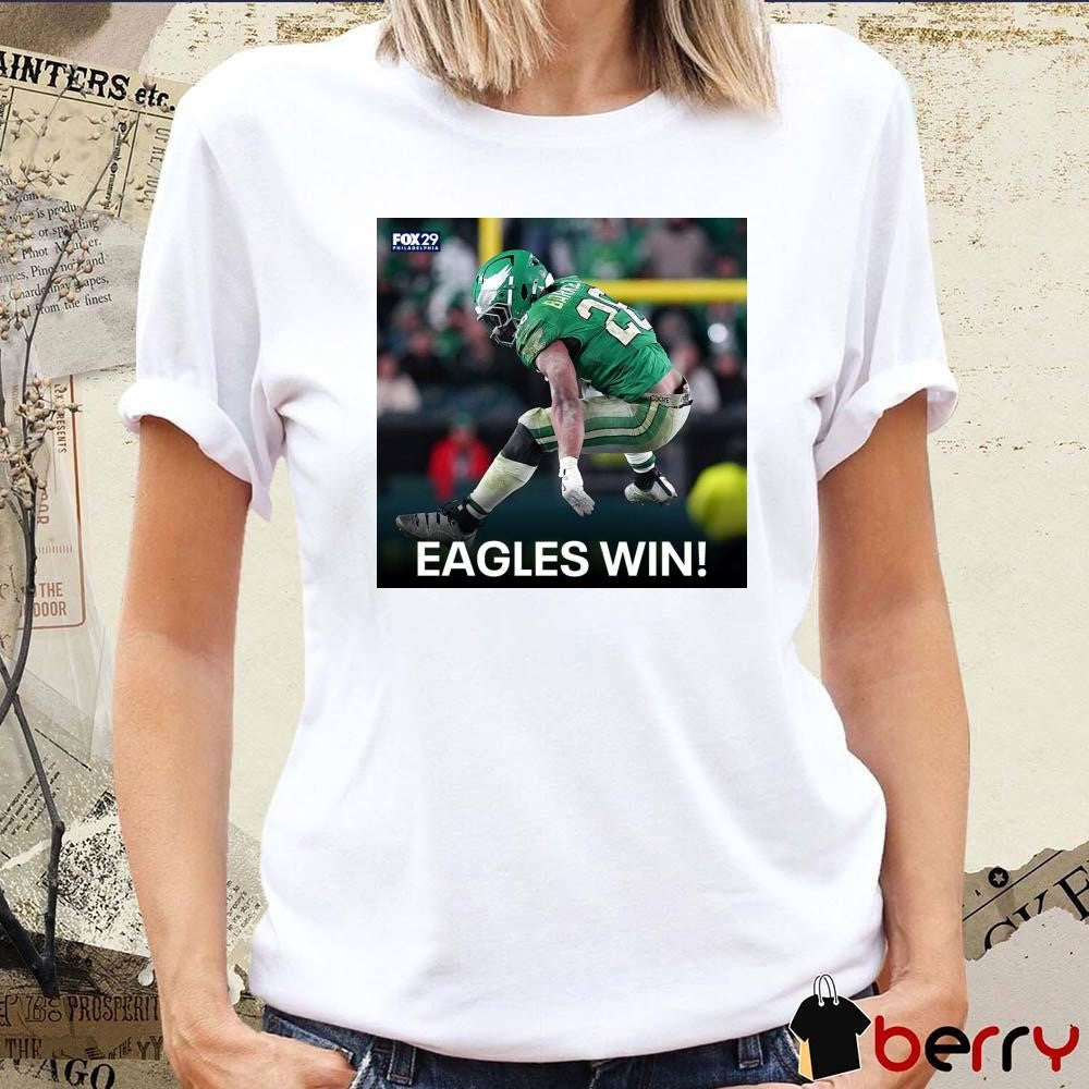 Eagles Win 28-23 Philadelphia Eagles over the Jacksonville Jaguars Poster t-shirt