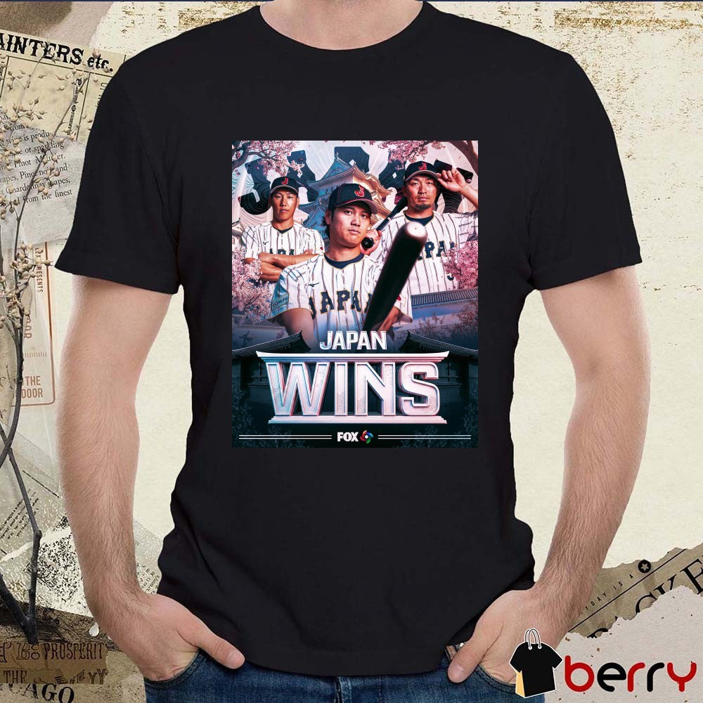 Japan Beats Korea 8-6 To Move To 2-0 In Pool C Poster t-shirt