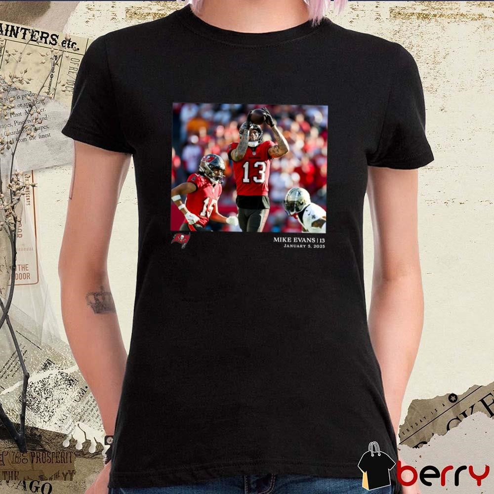 Mike Evans Tampa Bay Buccaneers NFL Flash Features Week 18 Jan 5 2025 t-shirt