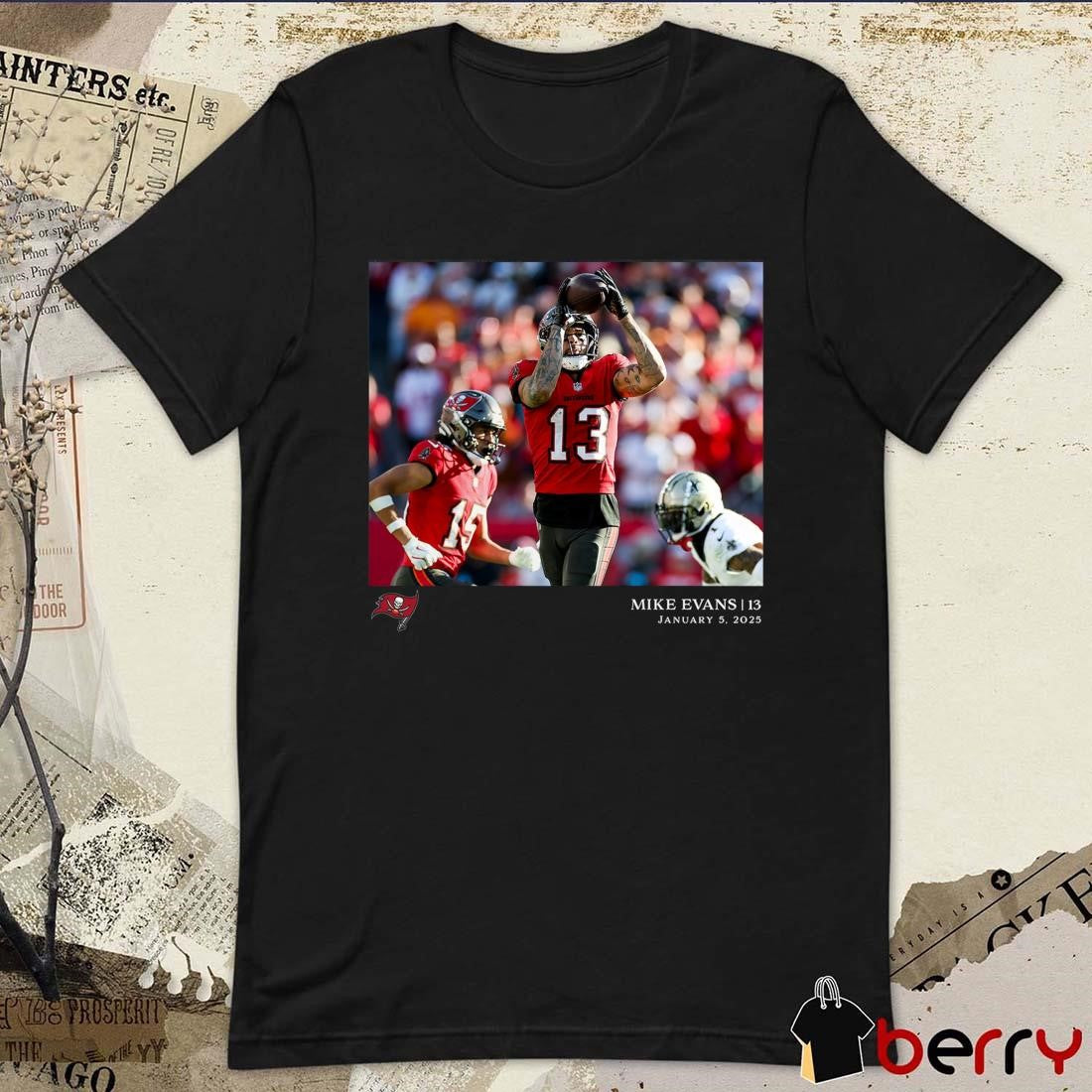 Mike Evans Tampa Bay Buccaneers NFL Flash Features Week 18 Jan 5 2025 t-shirt