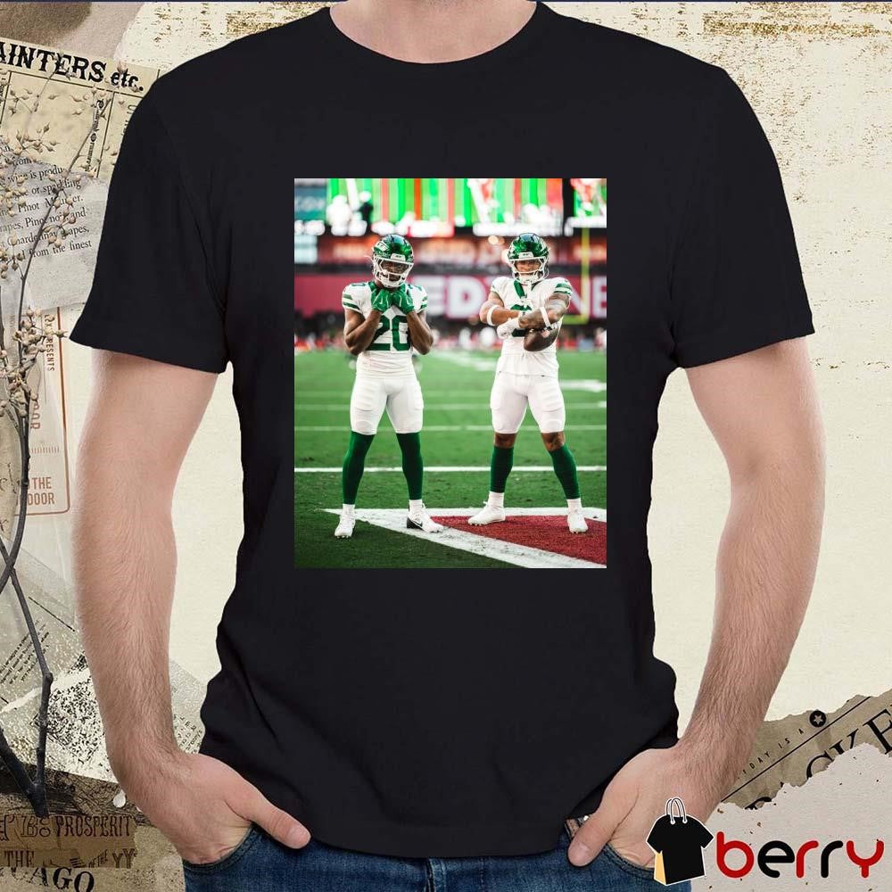 New York Jets NFL Breece Hall Vs Braelon Allen it’s giving album cover Poster t-shirt