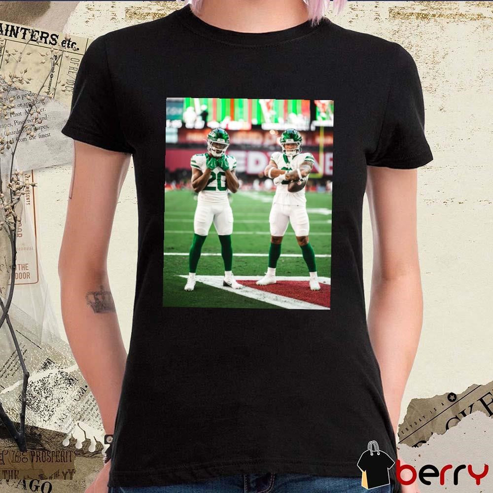 New York Jets NFL Breece Hall Vs Braelon Allen it’s giving album cover Poster t-shirt