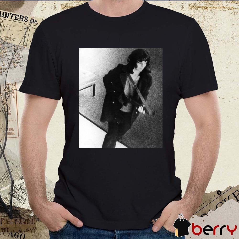Patty Hearst Hearst participating in the April 15, 1974, robbery of the Hibernia Bank in San Francisco t-shirt