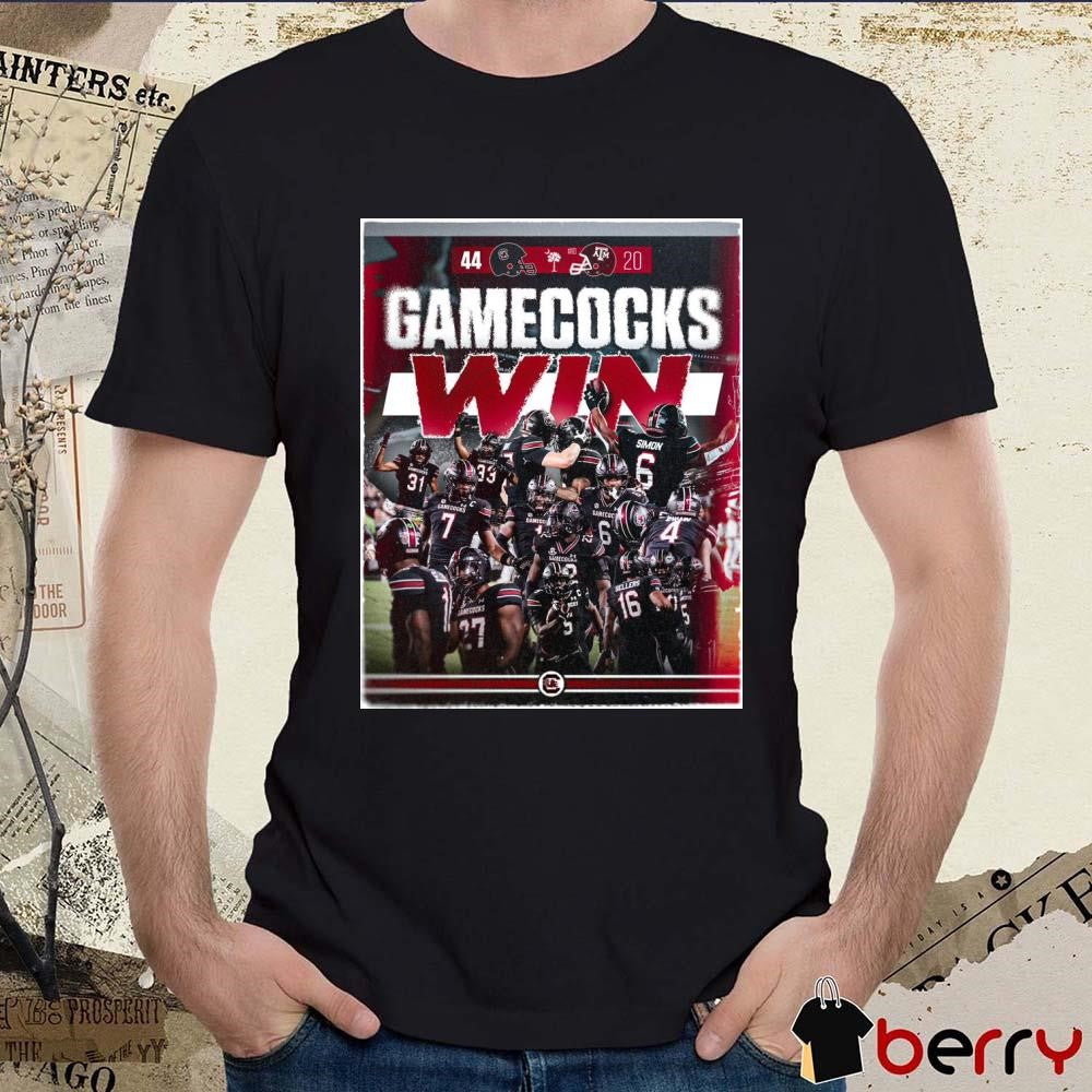 Poster Gamecocks Win South Carolina Gamecocks Vs Texas A&M Aggies 44-20 Score t-shirt