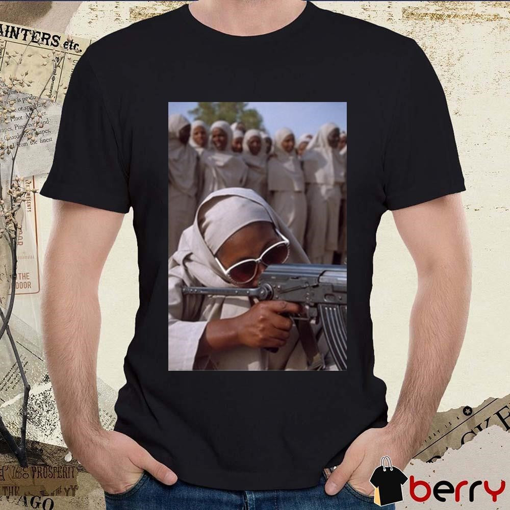 Poster Mena Visuals Women Training In Sudan 1993 t-shirt