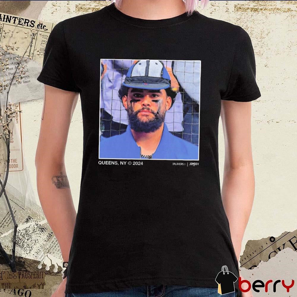 Rally Cap Queens NY 2024 Photo t-shirt