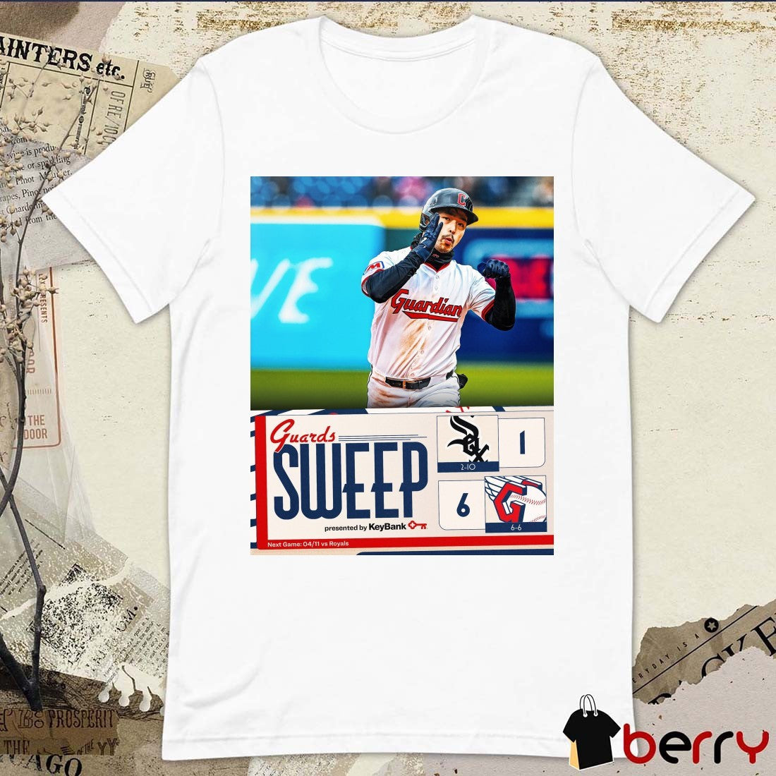 Steven Kwan Cleveland Guardians Vs Chicago White Sox Final Score 6 – 1 Guards Sweep Poster t-shirt