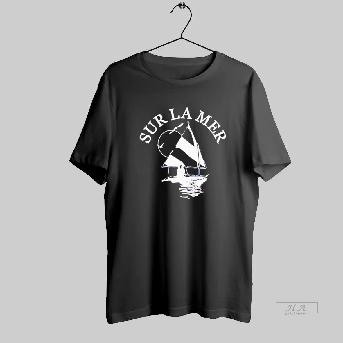 Official Sur La Mer Sailboat