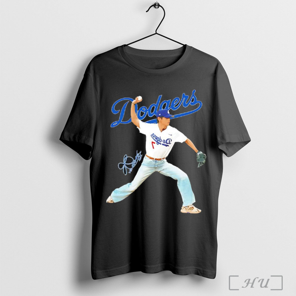 Officials V Bts X Los Angeles Dodgers Baseball Throwing Position Signature T Shirt