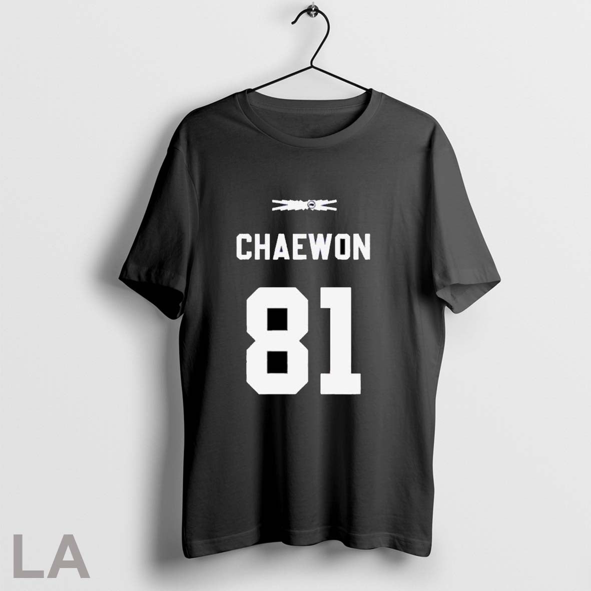 Original New York Yankees Le Sserafim Chaewon 81 Tour 2025 T Shirt