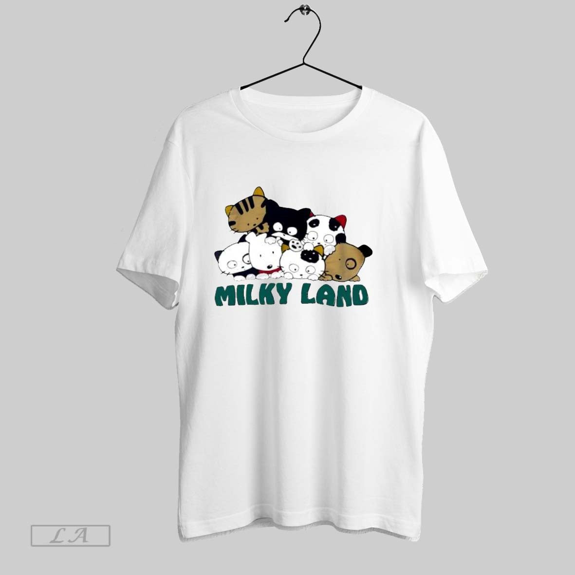 Original Nice Milky Land Cat And Dog Group