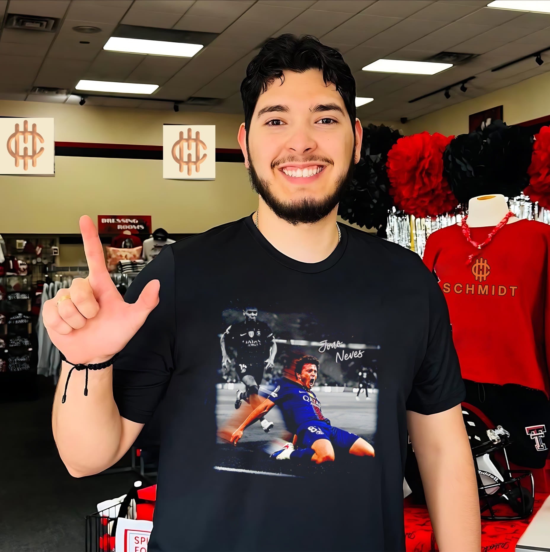 PSG Joao Neves knee slide moment shirt