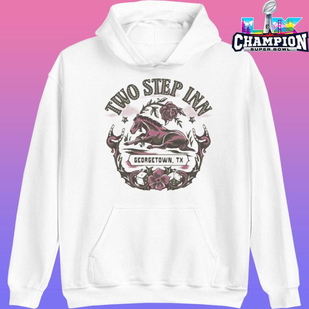 Two Step Inn 2026 Women’s Horse Rhinestone Lineup Crop Shirt
