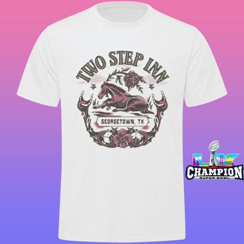 Two Step Inn 2026 Women’s Horse Rhinestone Lineup Crop Shirt