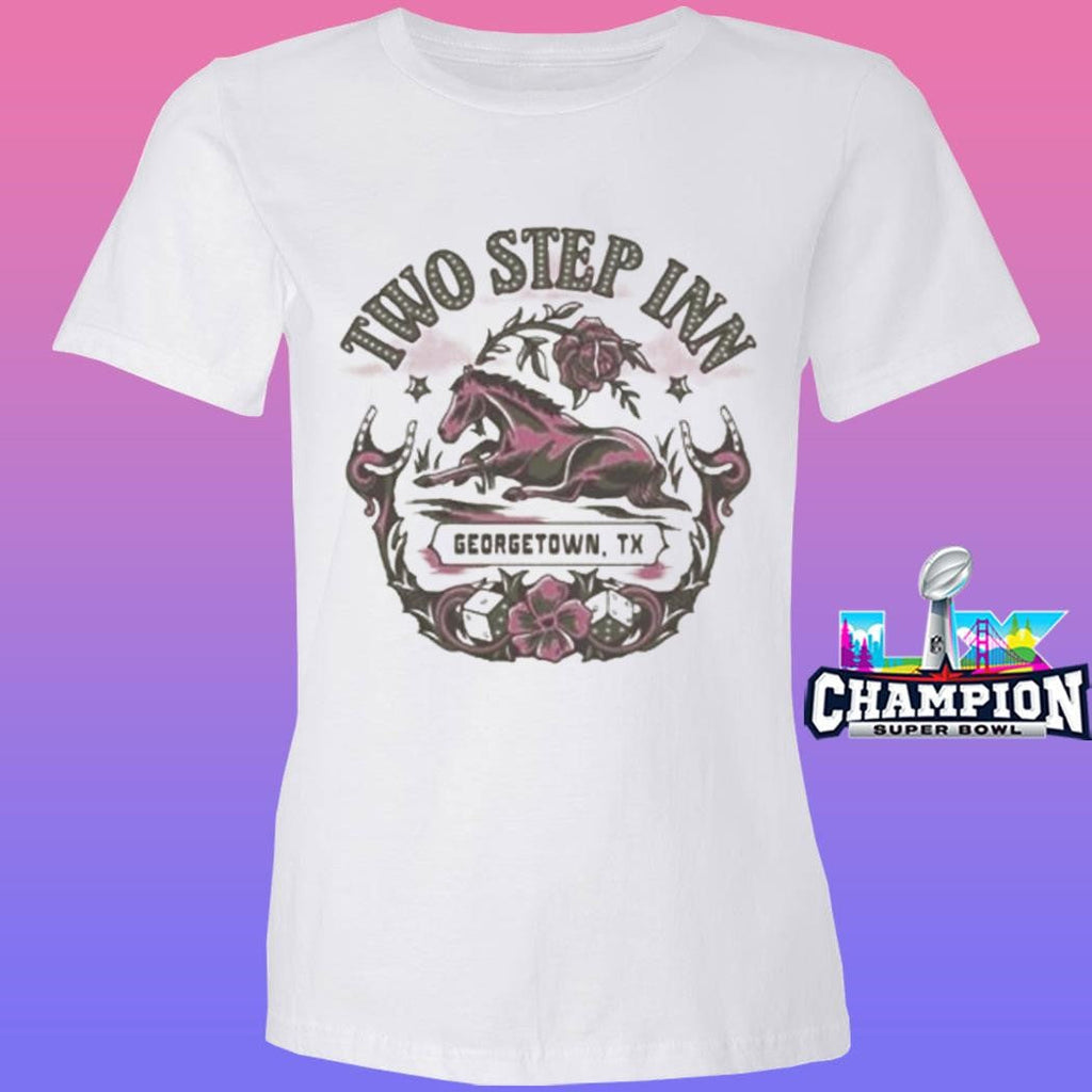 Two Step Inn 2026 Women’s Horse Rhinestone Lineup Crop Shirt
