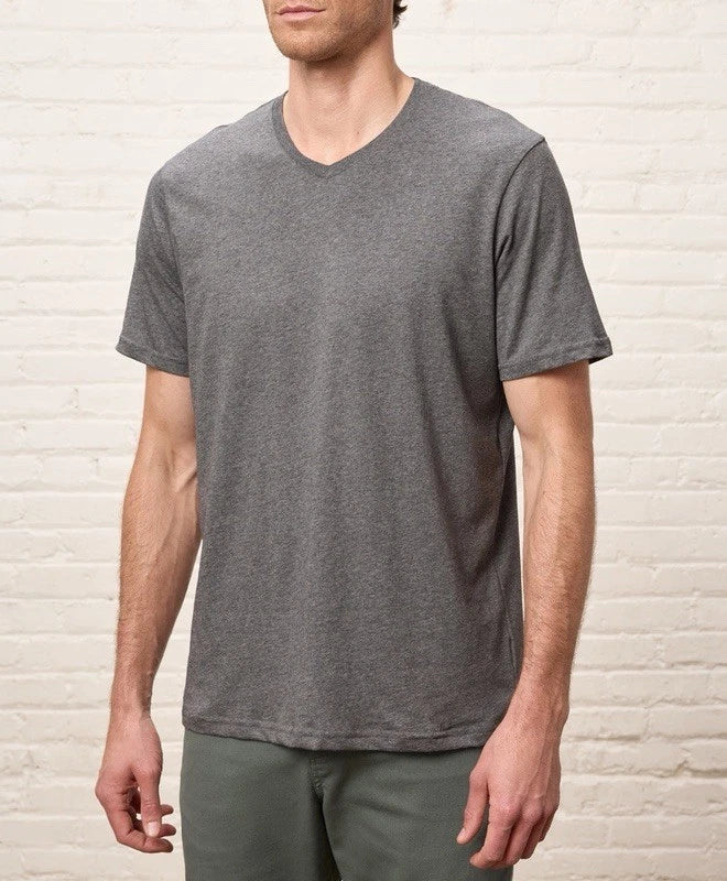 NWOT-Pact-Men’s Organic SoftSpun Essential V-Neck Tee-Med Grey Heather- (LARGE)