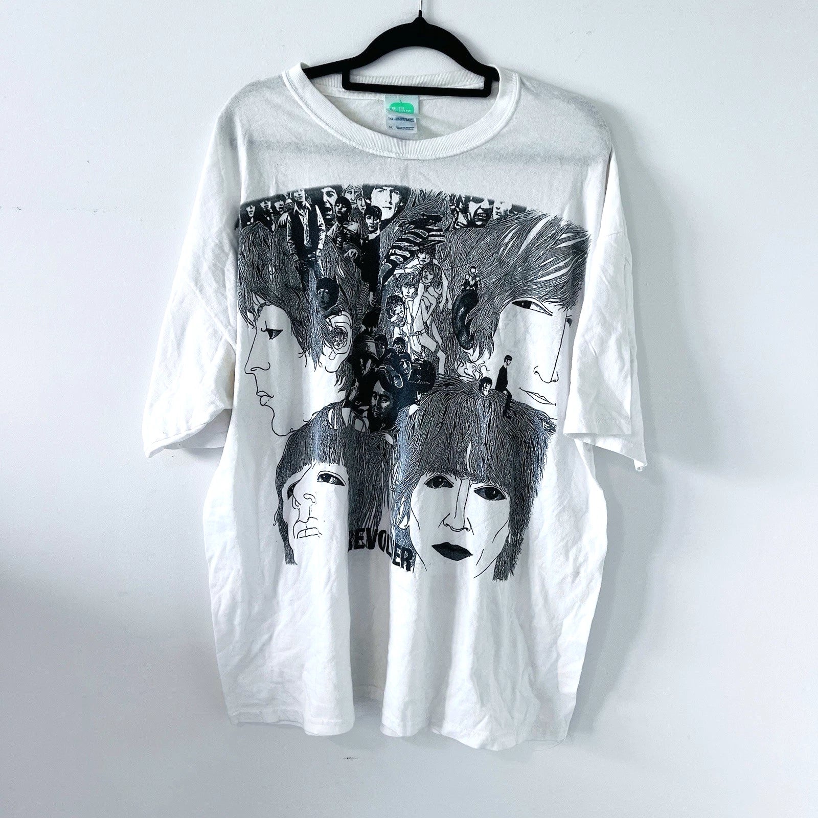 The Beatles Revolver T Shirt XL Vintage Style Band Tee White Graphic Rare