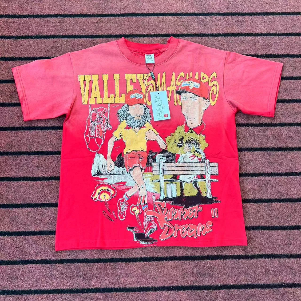 Vale Forever Loose and casual washed and distressed T-shirt