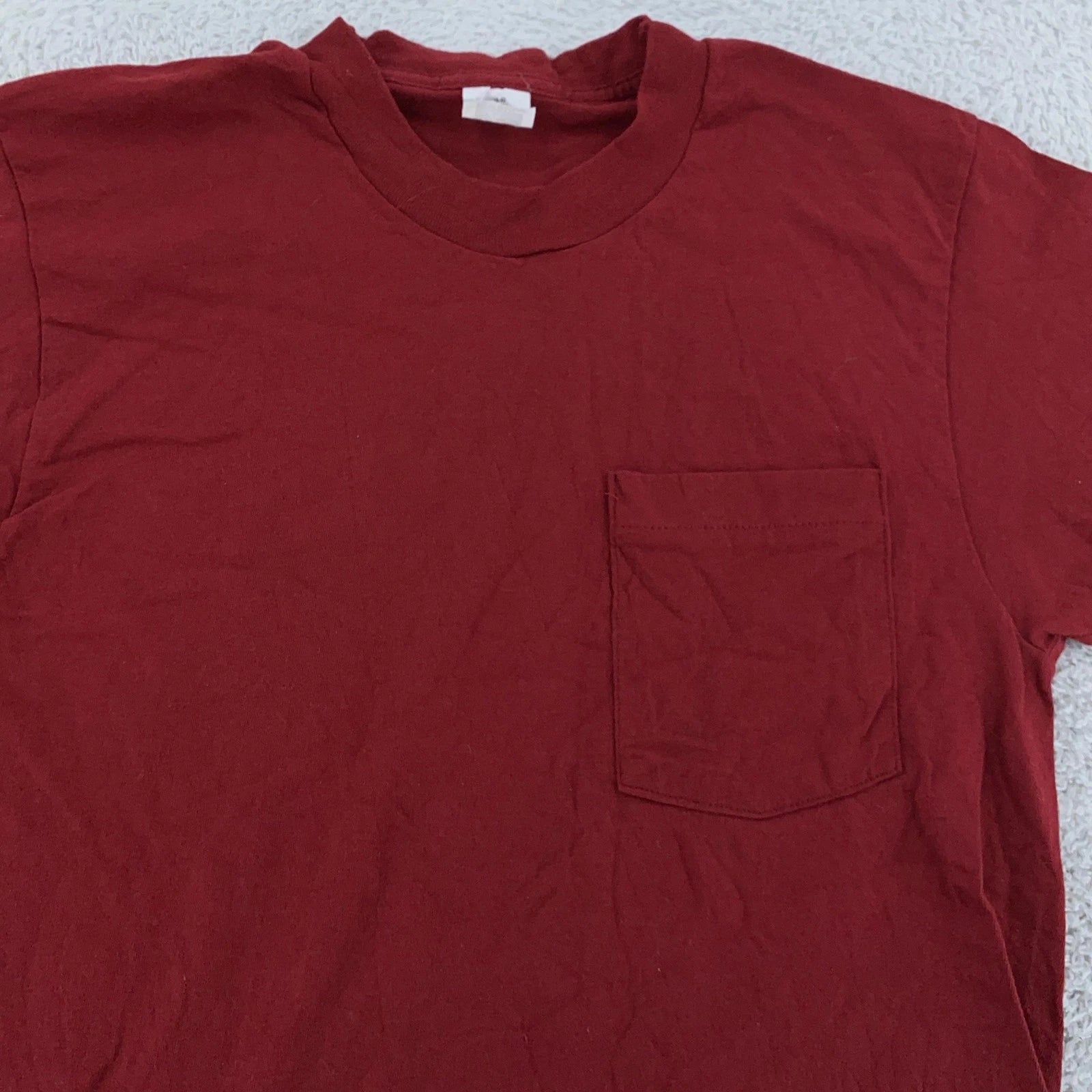 Vintage 90s Blank Burgundy Fruit of the Loom Pocket Shirt Mens Small USA Tee
