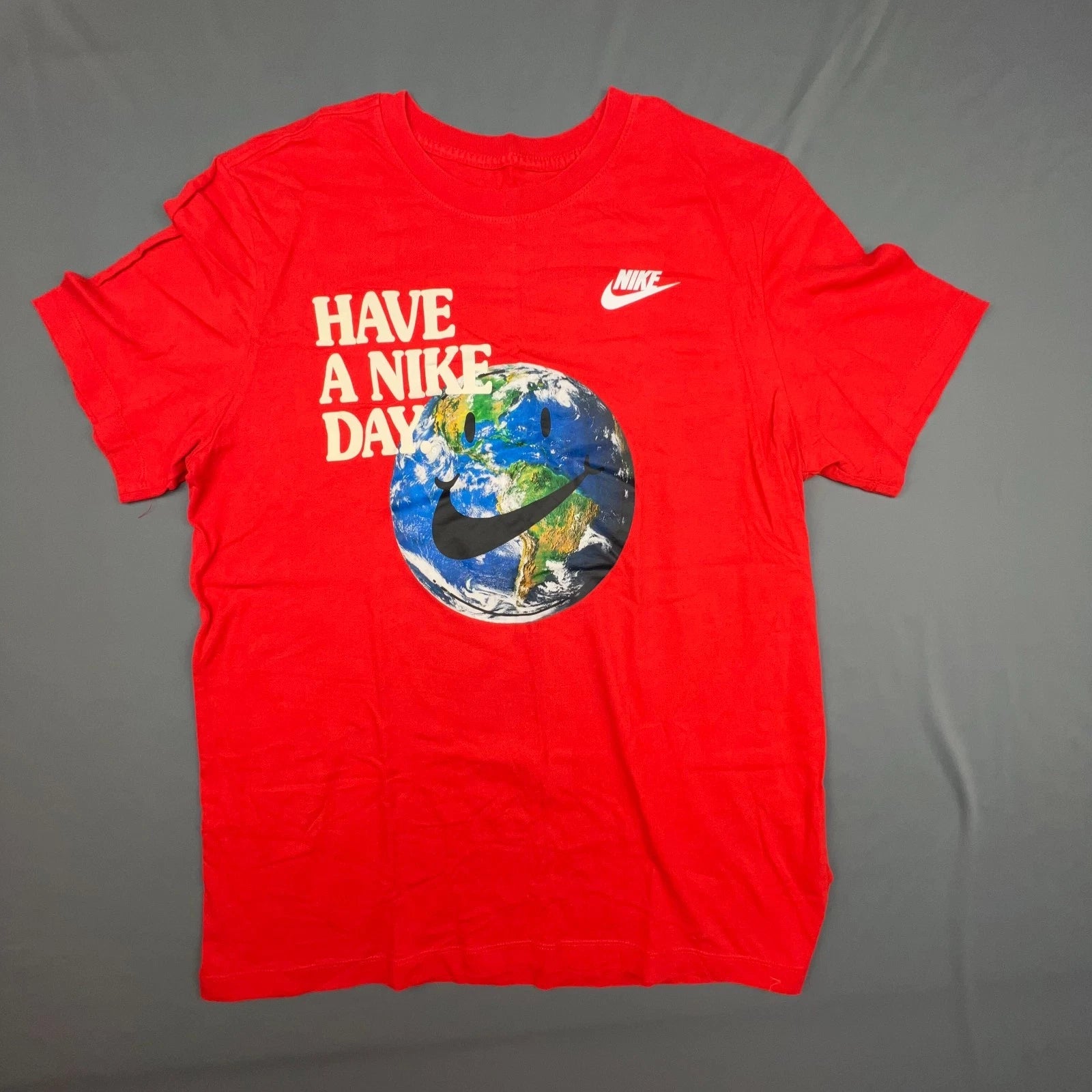 Nike Shirt Mens Large Red Orange Streetwear Tee Modern Earth Urbanwear Hypebeast