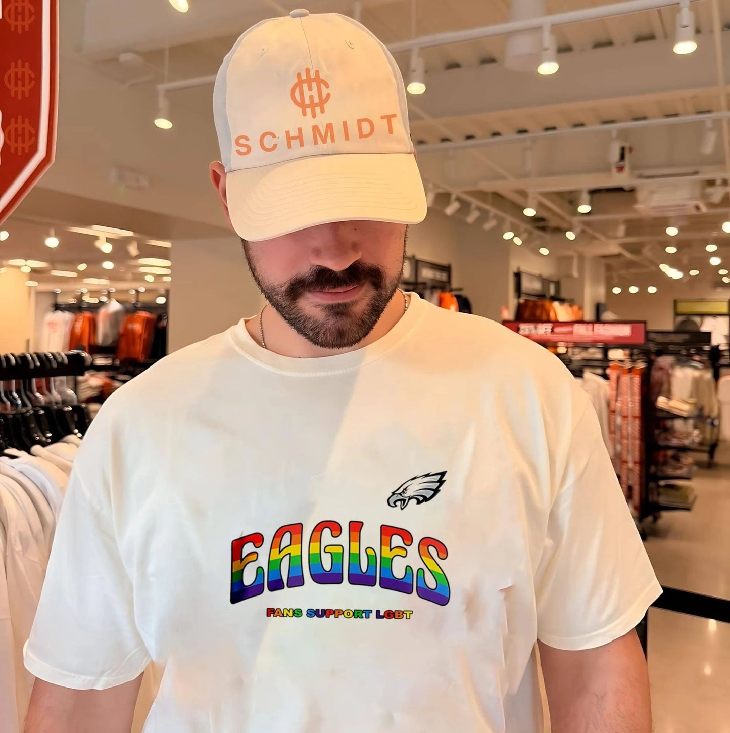 Philadelphia Eagles Fans Support LGBT Pride Month shirt
