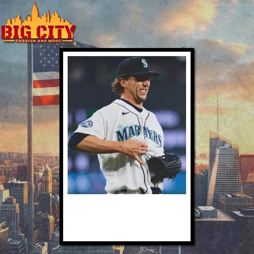Mariners Catch Ball in Photo Shirt